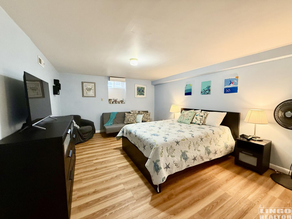 IMG_2247 58 MARYLAND AVENUE #6  Rental Property