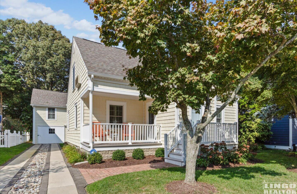 1 111 NEW CASTLE STREET Rental Property