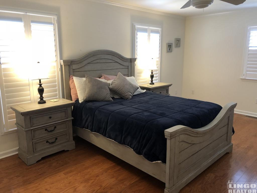 master_bedroom2 305 HICKMAN STREET  Rental Property