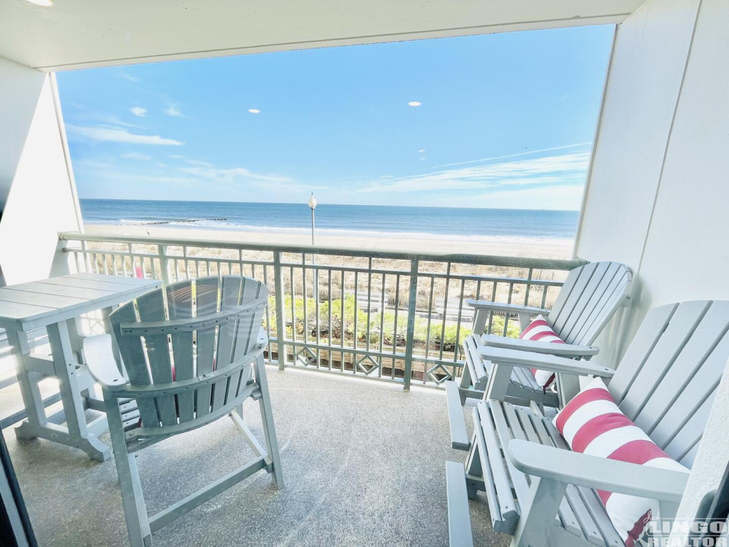 213 EDGEWATER HOUSE Rental Property