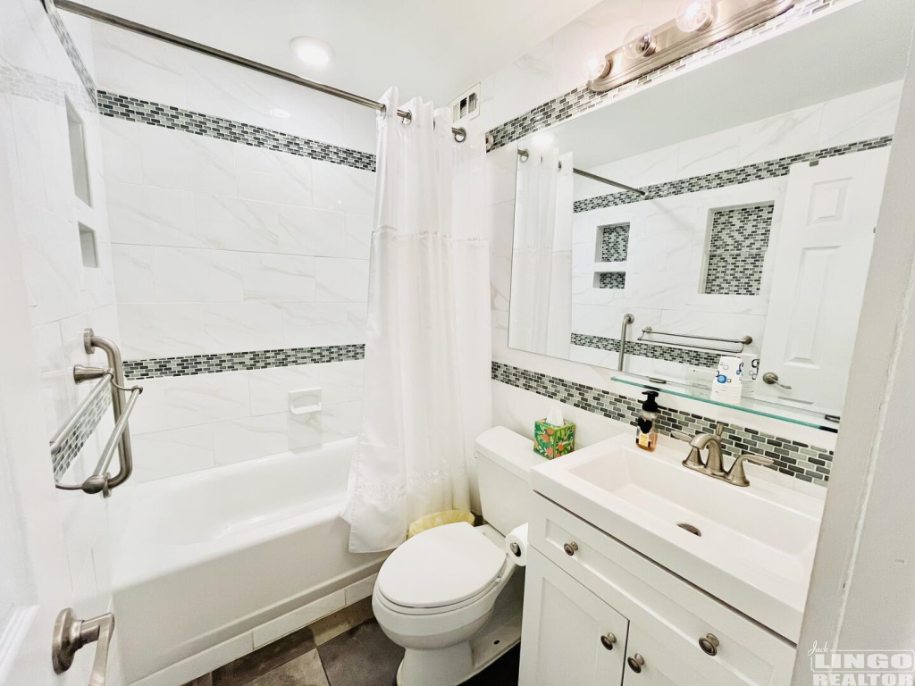 213 EDGEWATER HOUSE Rental Property