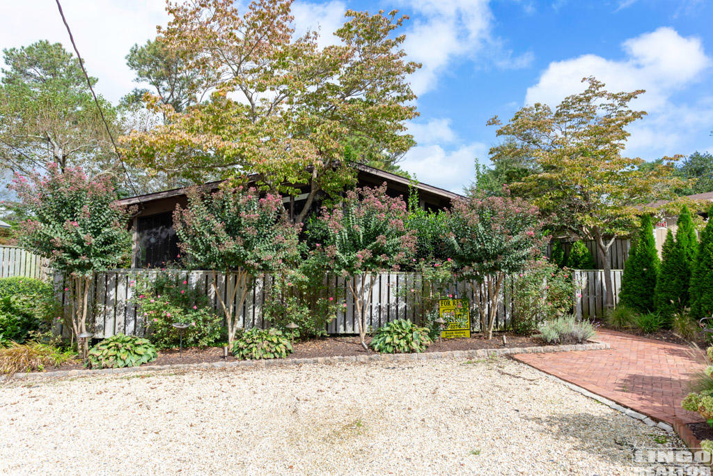 109caroex 109 CAROLINA STREET  Rental Property