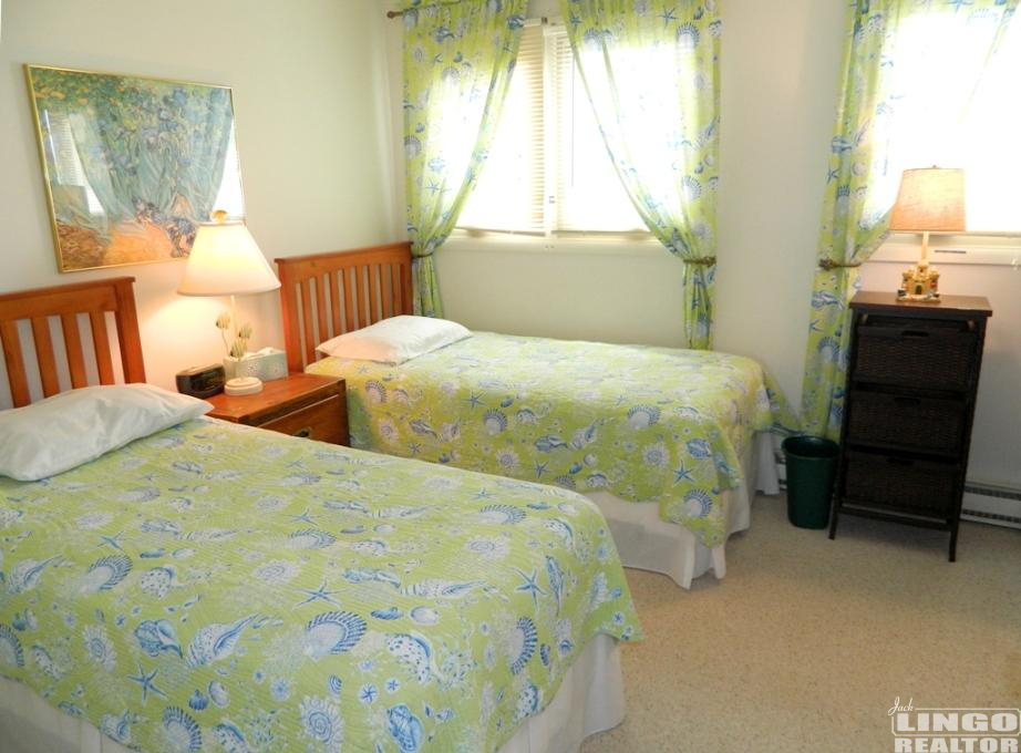 Mariners_220_BR2a 220 MARINERS COURT  Rental Property