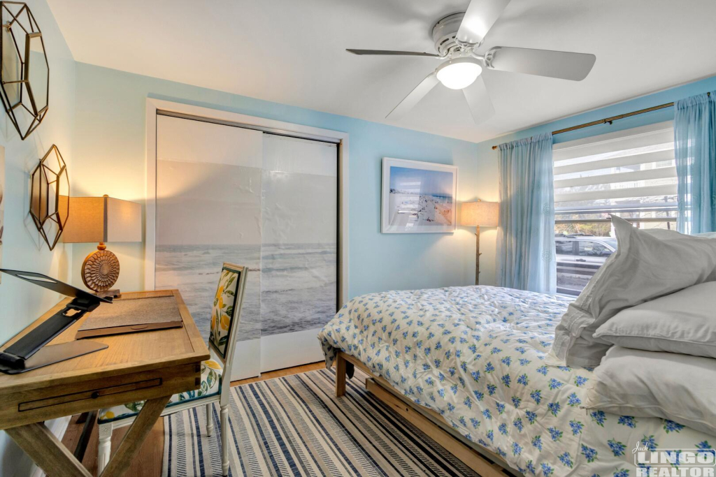 020_img_9252_282 1600 BAYARD AVENUE  Rental Property