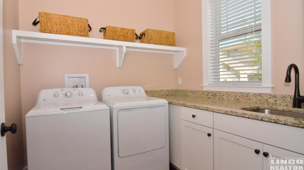 Laundry 15 DELAWARE AVENUE  Rental Property