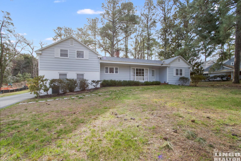 img_9821 38 ROLLING ROAD  Rental Property