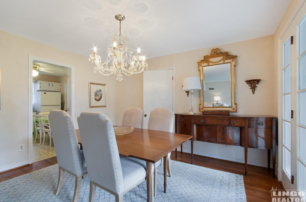 img_9860 38 ROLLING ROAD  Rental Property