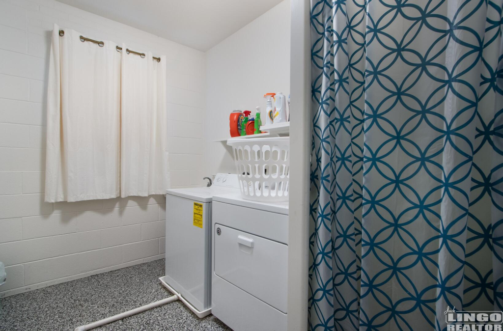 img_9896 38 ROLLING ROAD  Rental Property