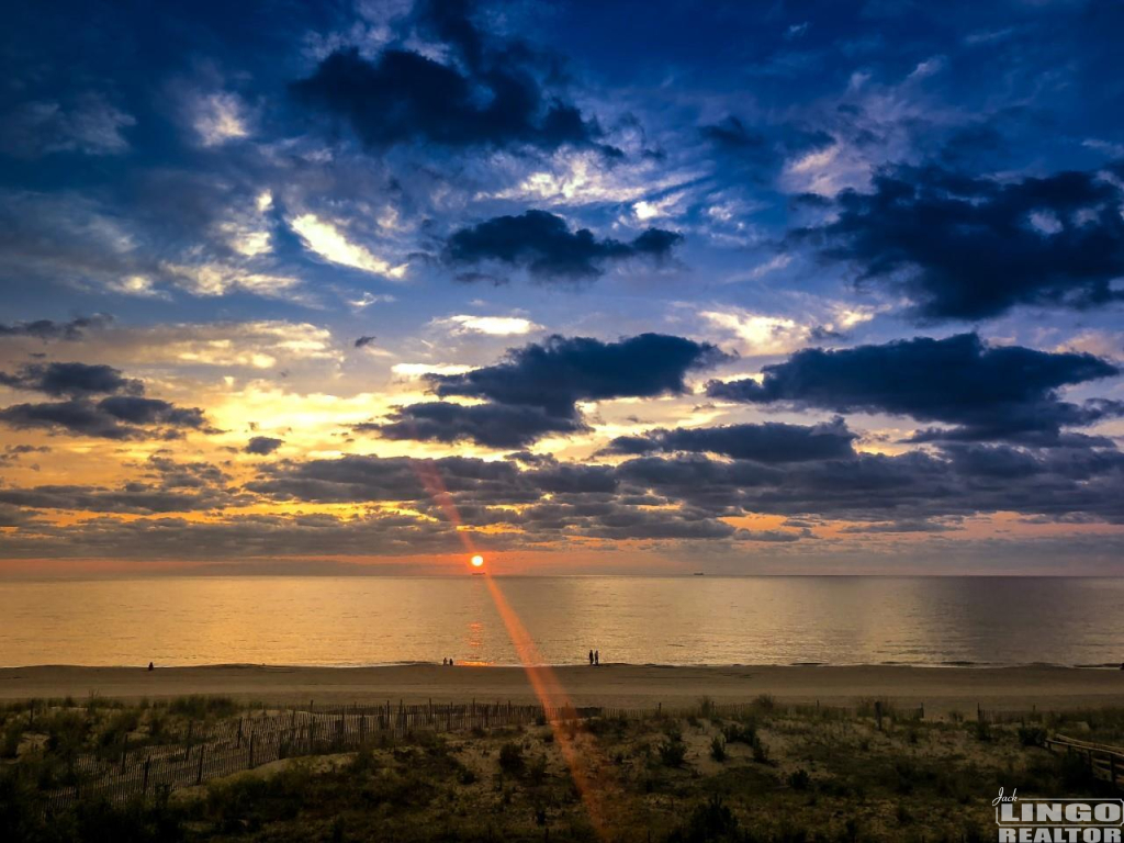 thumbnail_dewey+morning+8_25+(1+of+1) 301 WILSON DUNES  Rental Property