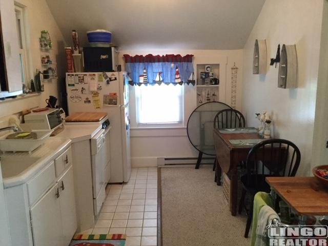 img_1478 45 MARYLAND AVENUE UPPER COTTAGE  Rental Property