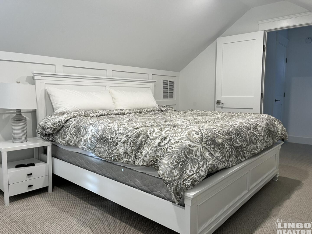 IMG_8663 77 LAKE AVENUE Rental Property IMG_8663 77 LAKE AVENUE Rental Property