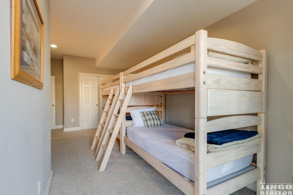 img_4796 6 NELL LOOP  Rental Property