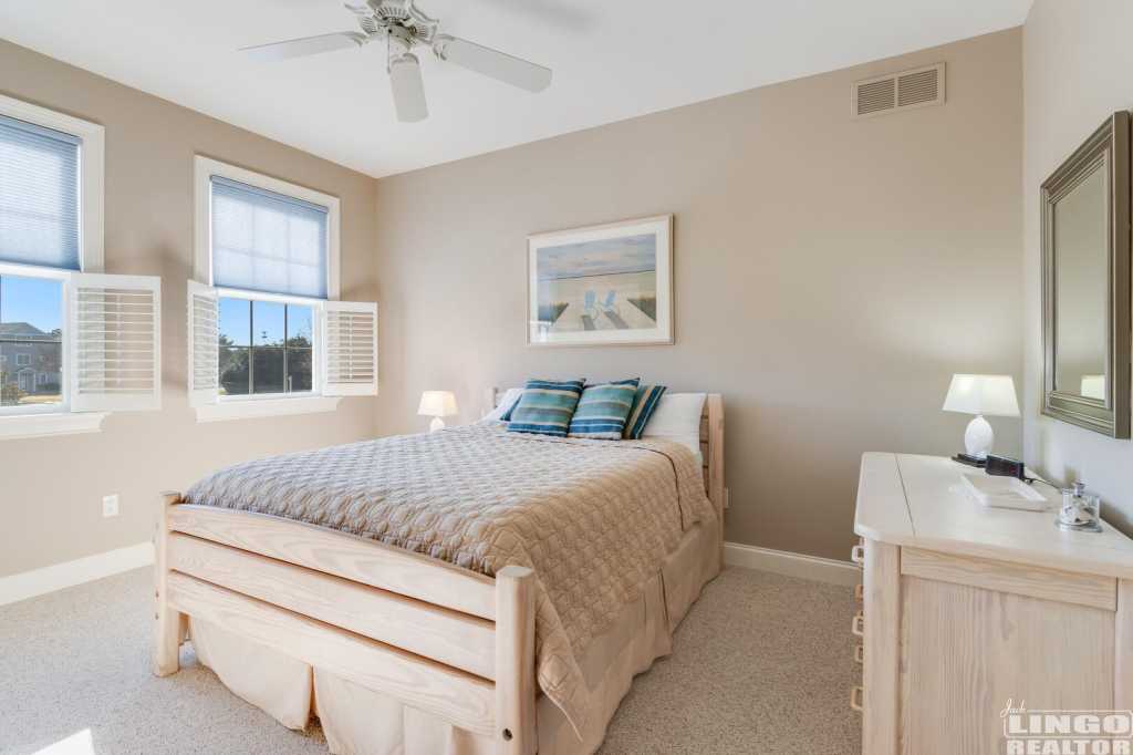 img_4841 6 NELL LOOP  Rental Property