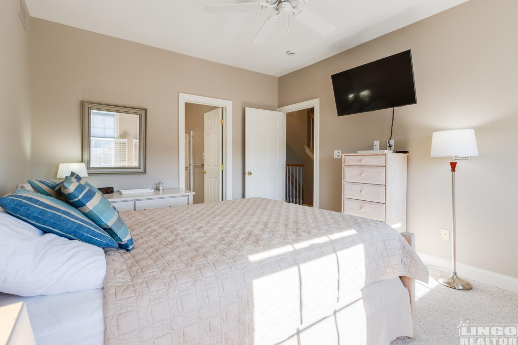 img_4844 6 NELL LOOP  Rental Property