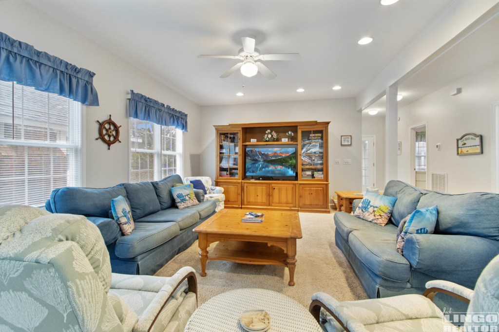 img_5728_604 10 NEW CASTLE STREET Rental Property