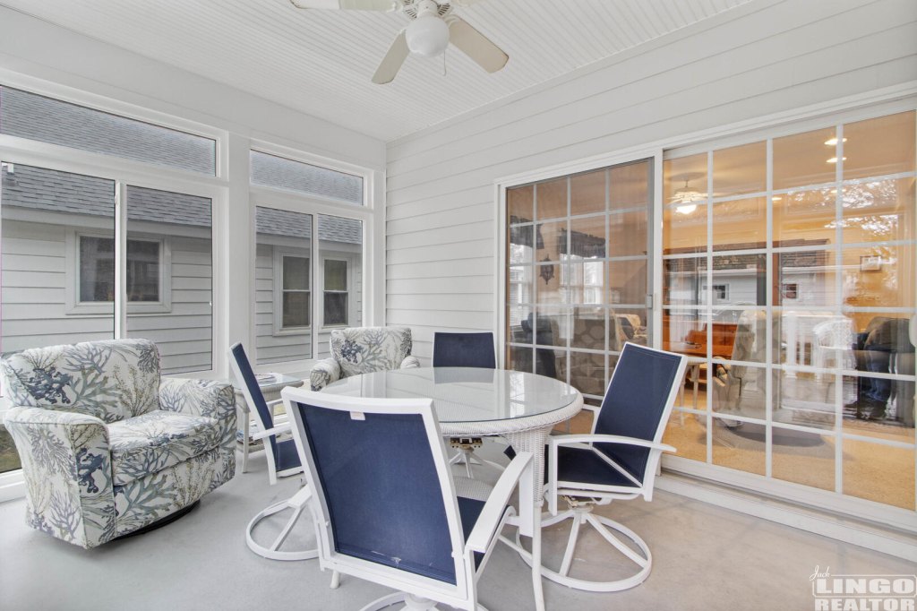 img_5764_499+(1) 10 NEW CASTLE STREET Rental Property