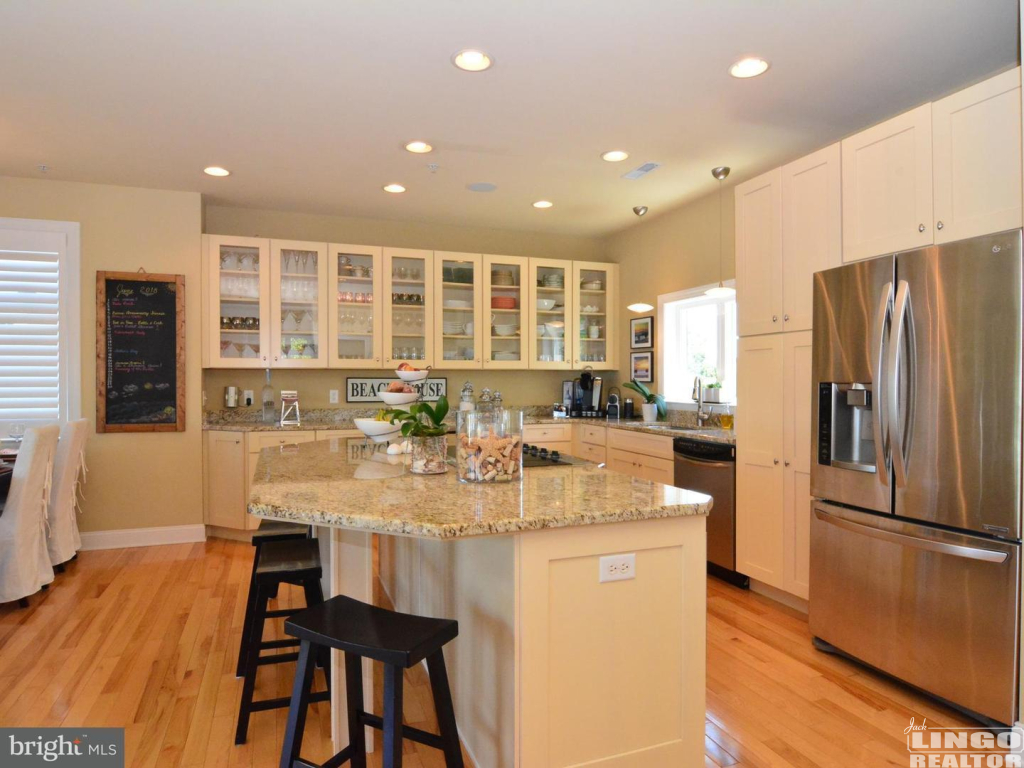 38285 BLACKSTONE AVENUE Rental Property