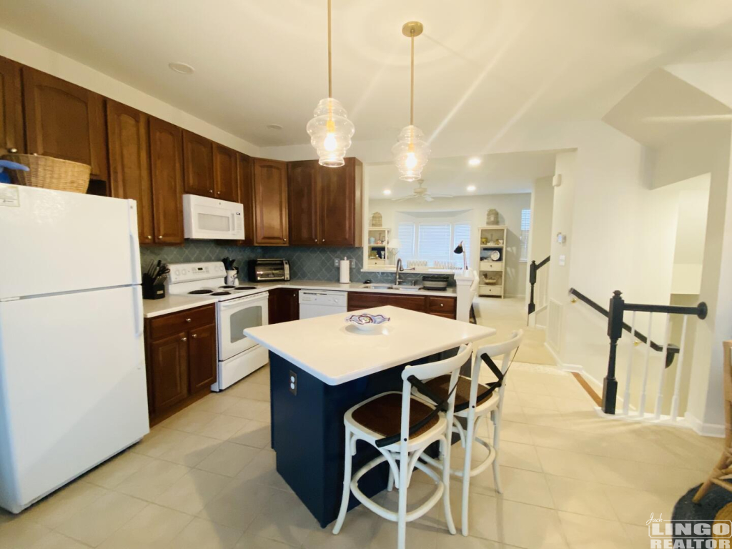 6F4AE8B6-621F-478E-AF44-4B67294A3994 37102 TURNSTONE CIRCLE  Rental Property
