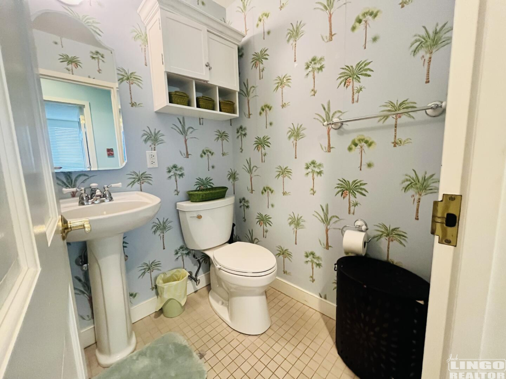 IMG_1786 709 21 OCEAN DRIVE Rental Property