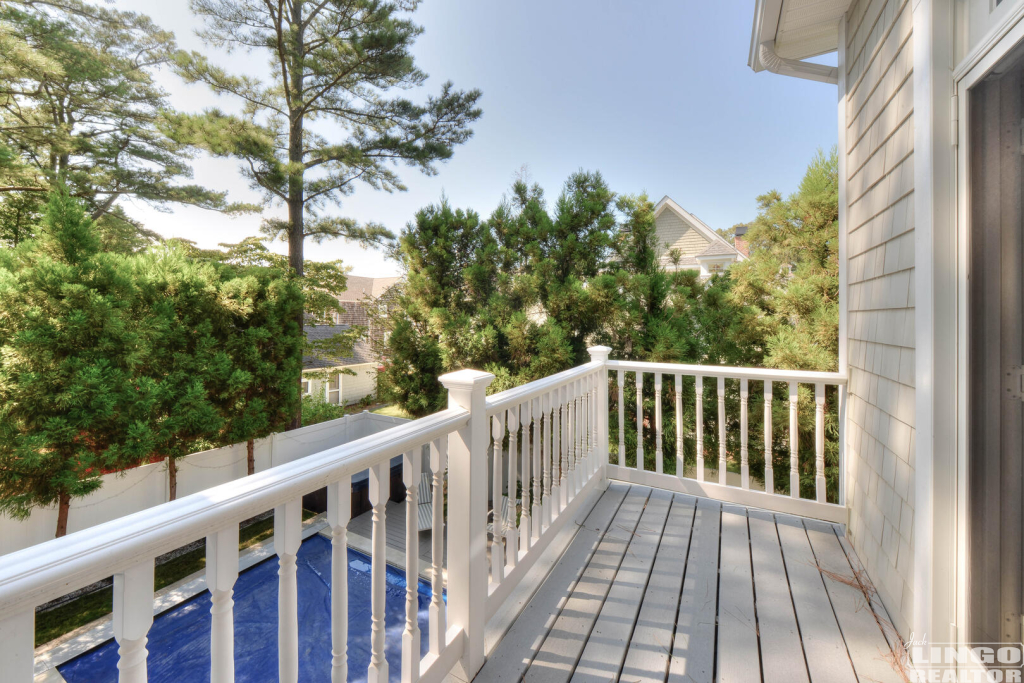 119+norfolk+upper+deck+overlooking+pool 119 NORFOLK STREET  Rental Property