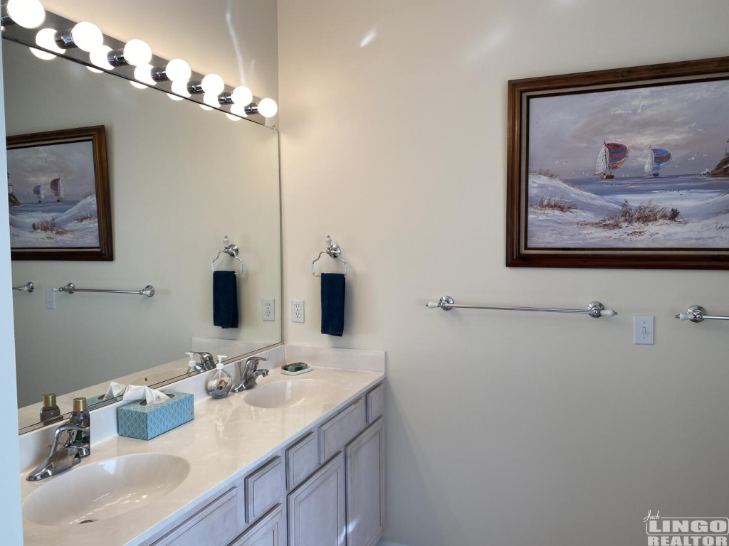 9744EA90-B4B0-4DB6-89C2-04716CA95A6B 7 ORANMORE AVENUE   Rental Property