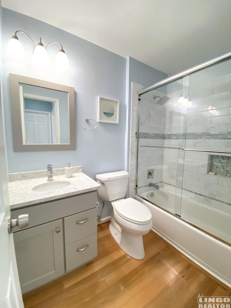 6933A70A-A3CC-4D25-BAA5-63C58FFC73FC 74 SUSSEX STREET #4   Rental Property