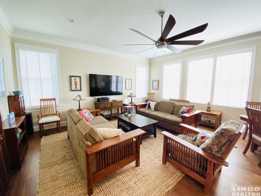 D0348E41-9454-491A-8BB1-8595EBE820FD 37428 LIVERPOOL LANE  Rental Property