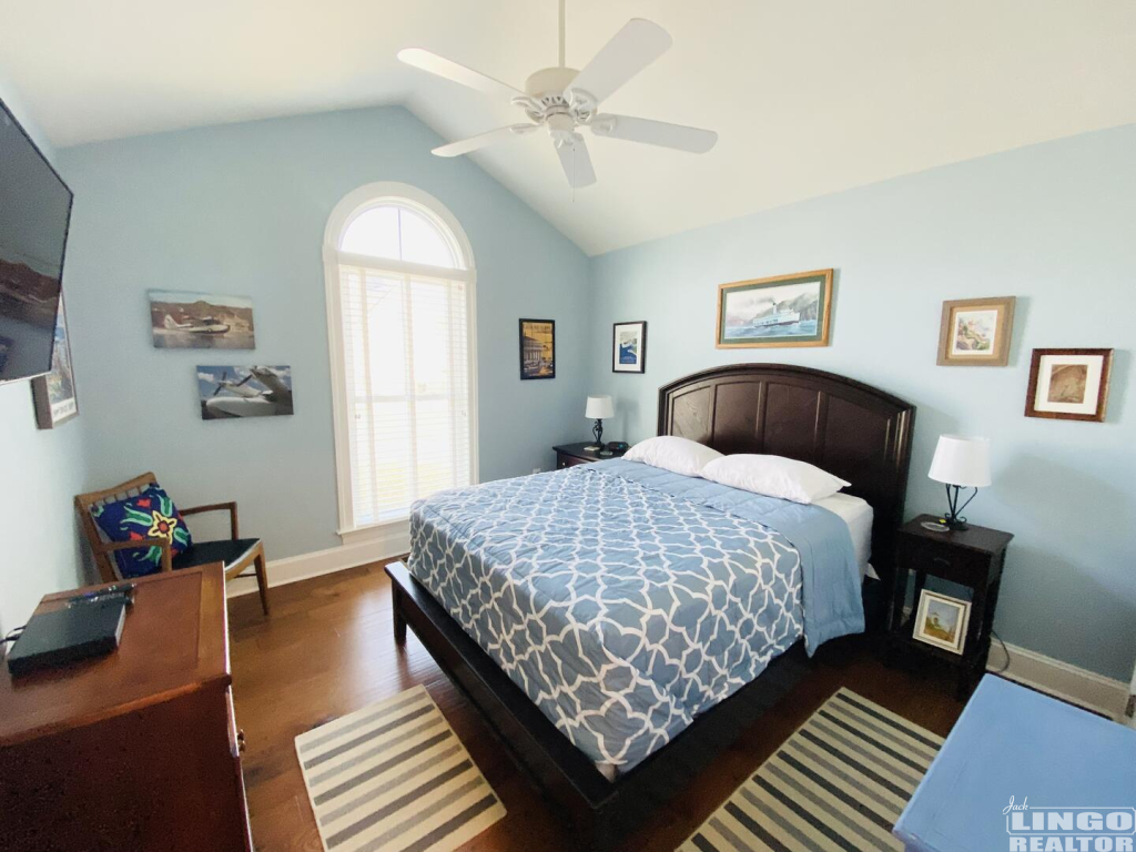 F02CCA35-D4CF-42C0-9B6D-3FD617276B86 37428 LIVERPOOL LANE  Rental Property