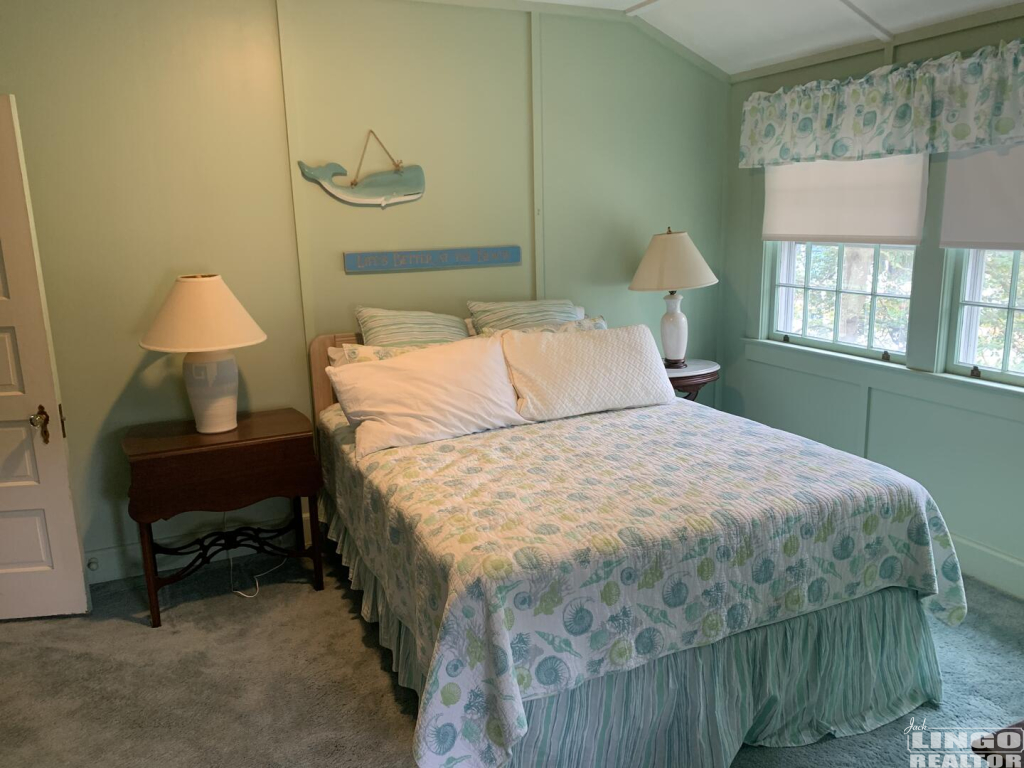 25+Virginia+2nd+floor+bedroom 25 VIRGINIA AVENUE   Rental Property
