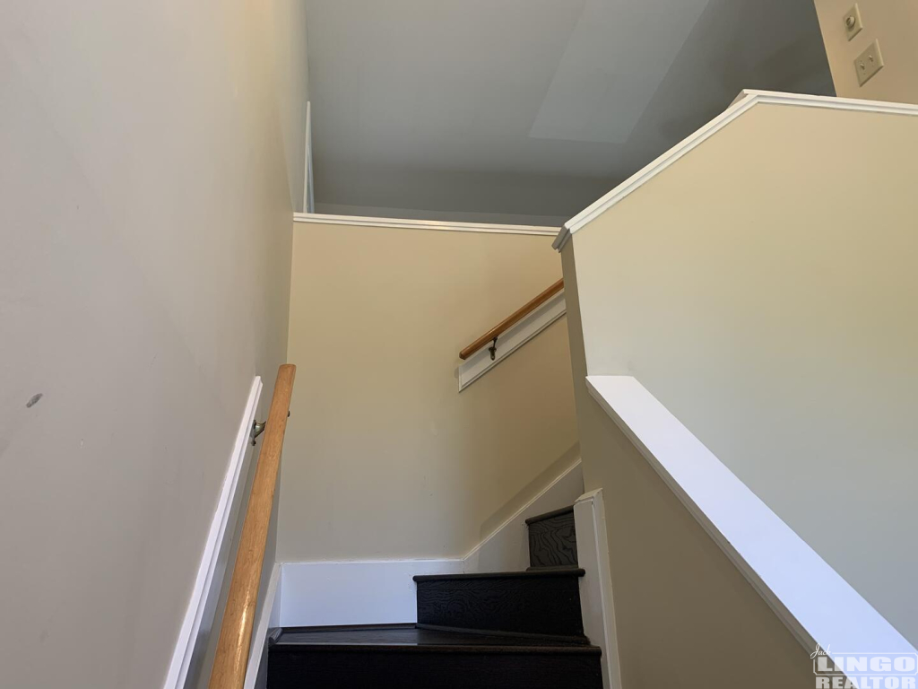 19B6D6F4-2E77-423E-AFAF-ACA4A4FFE526 421 SPRING LAKE  Rental Property