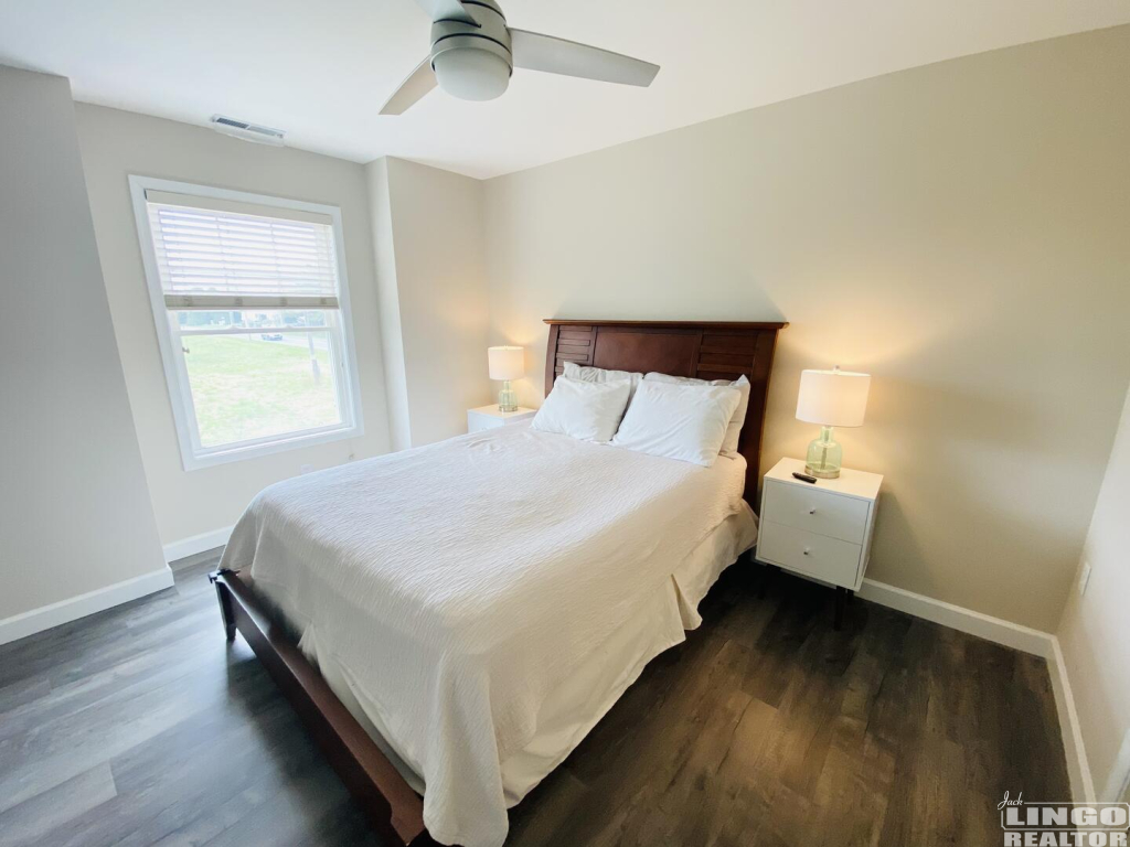 D68CE5DD-67E1-4479-8DF1-48D2848D023E 37488 KAITLYN DRIVE #33  Rental Property