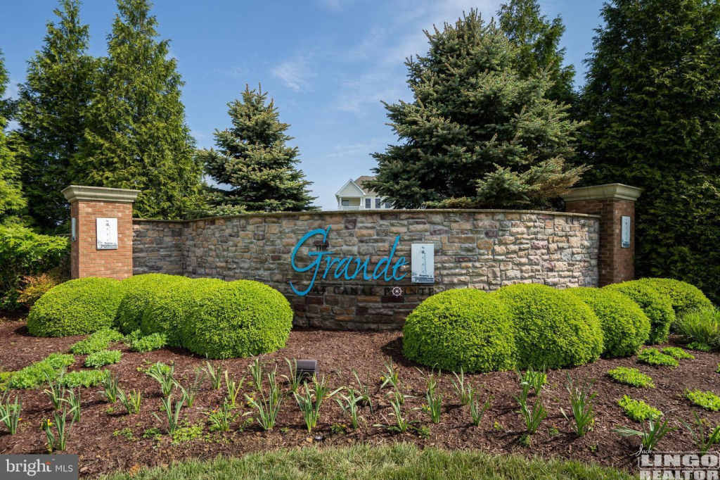 Grande+at+Canal+point+entrance 20013 NEWRY DRIVE #10  Rental Property