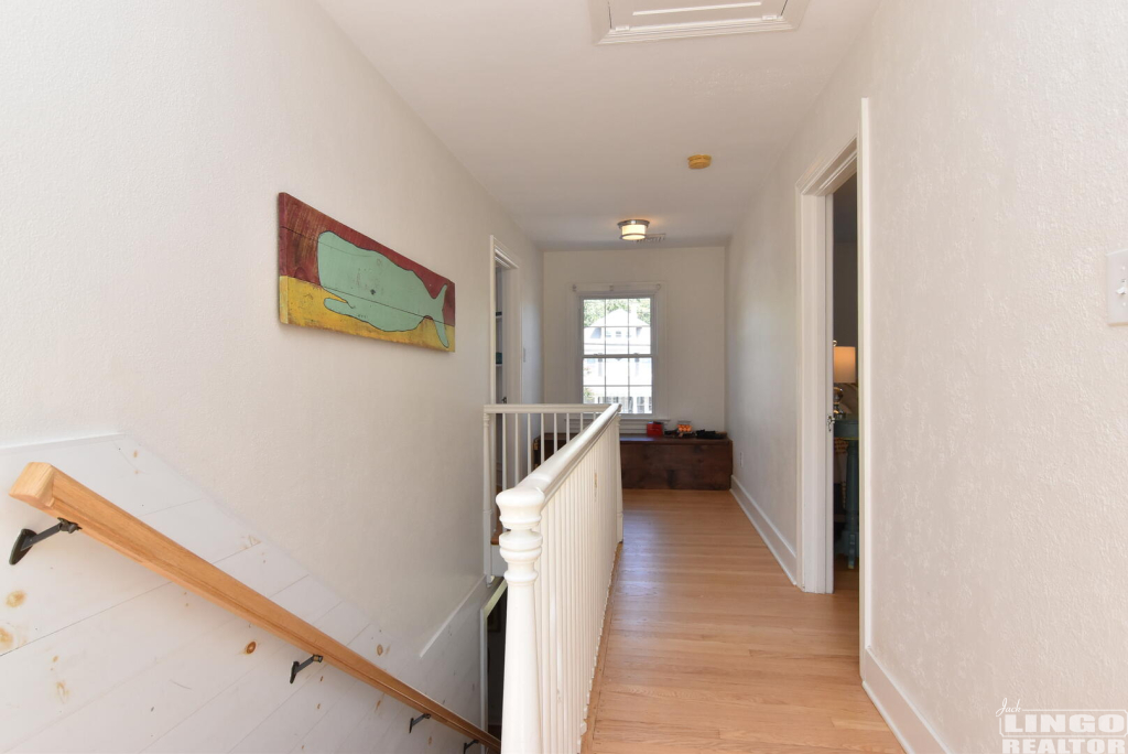 224+Philadelphia+Upstairs+Hallway 224 PHILADELPHIA STREET  Rental Property