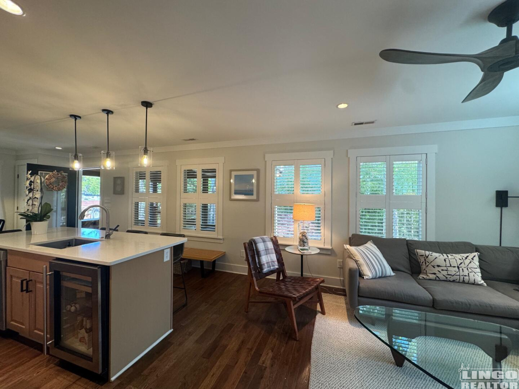 image1+-+2025-05-02T193857.405 164 HENLOPEN AVENUE #3  Rental Property