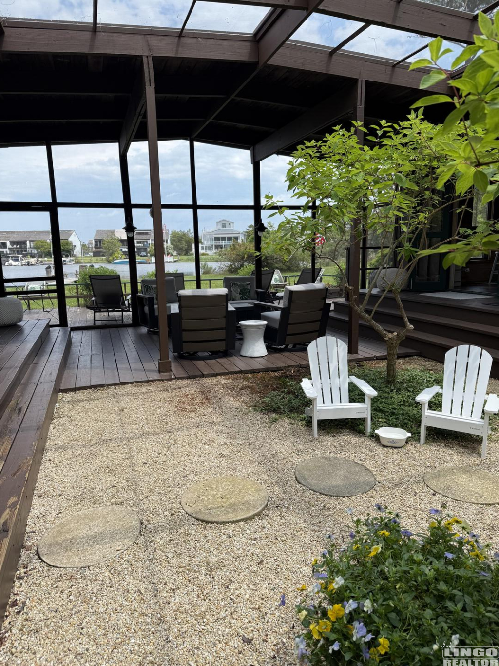 IMG_4085 37 HOLLY ROAD  Rental Property