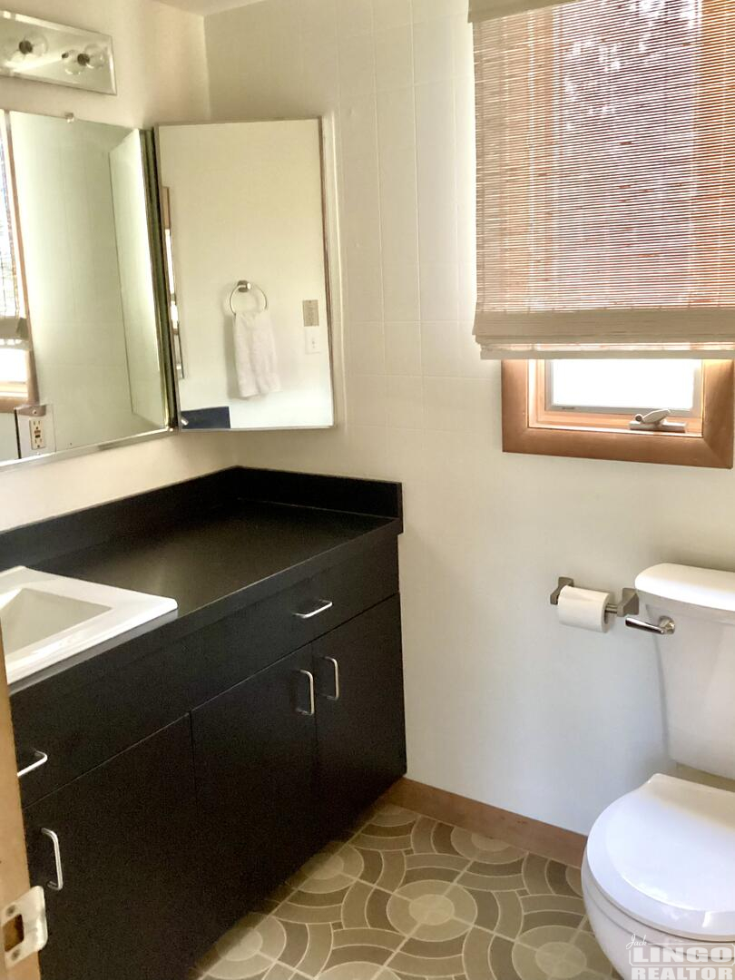 IMG_4097 37 HOLLY ROAD  Rental Property