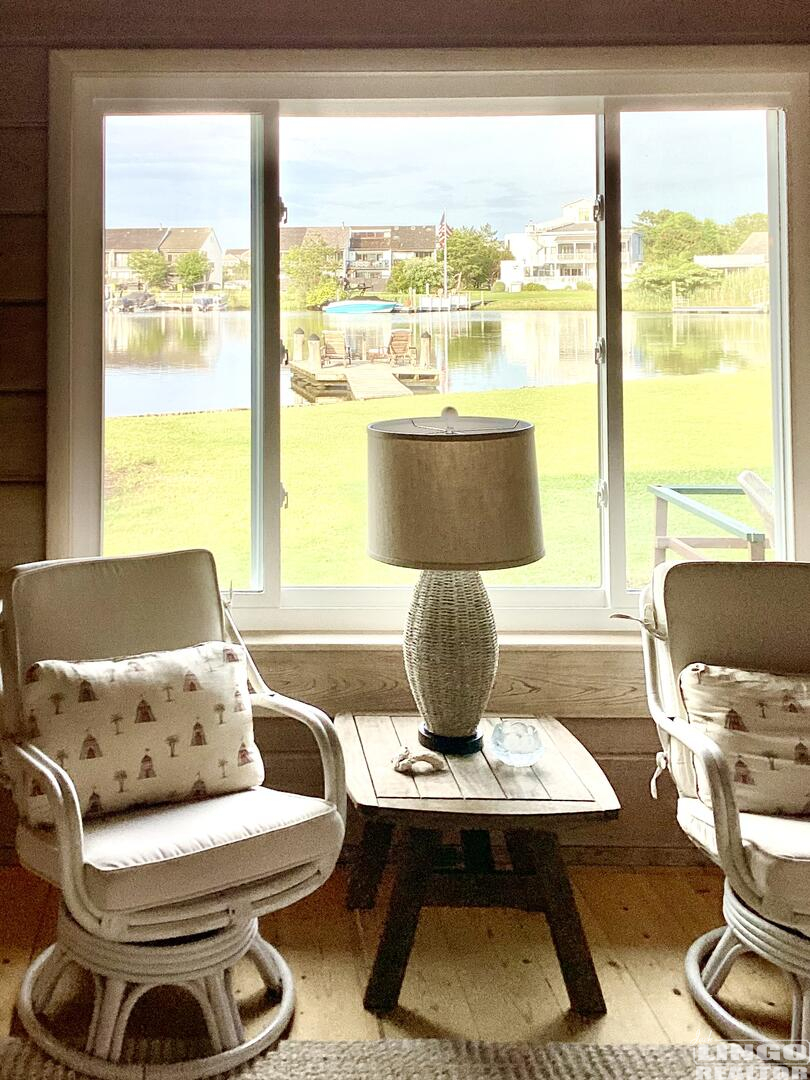 IMG_4100 37 HOLLY ROAD  Rental Property