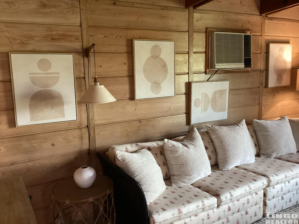 IMG_4102 37 HOLLY ROAD  Rental Property