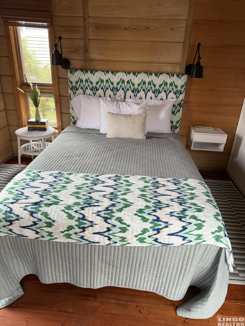 IMG_4115 37 HOLLY ROAD  Rental Property