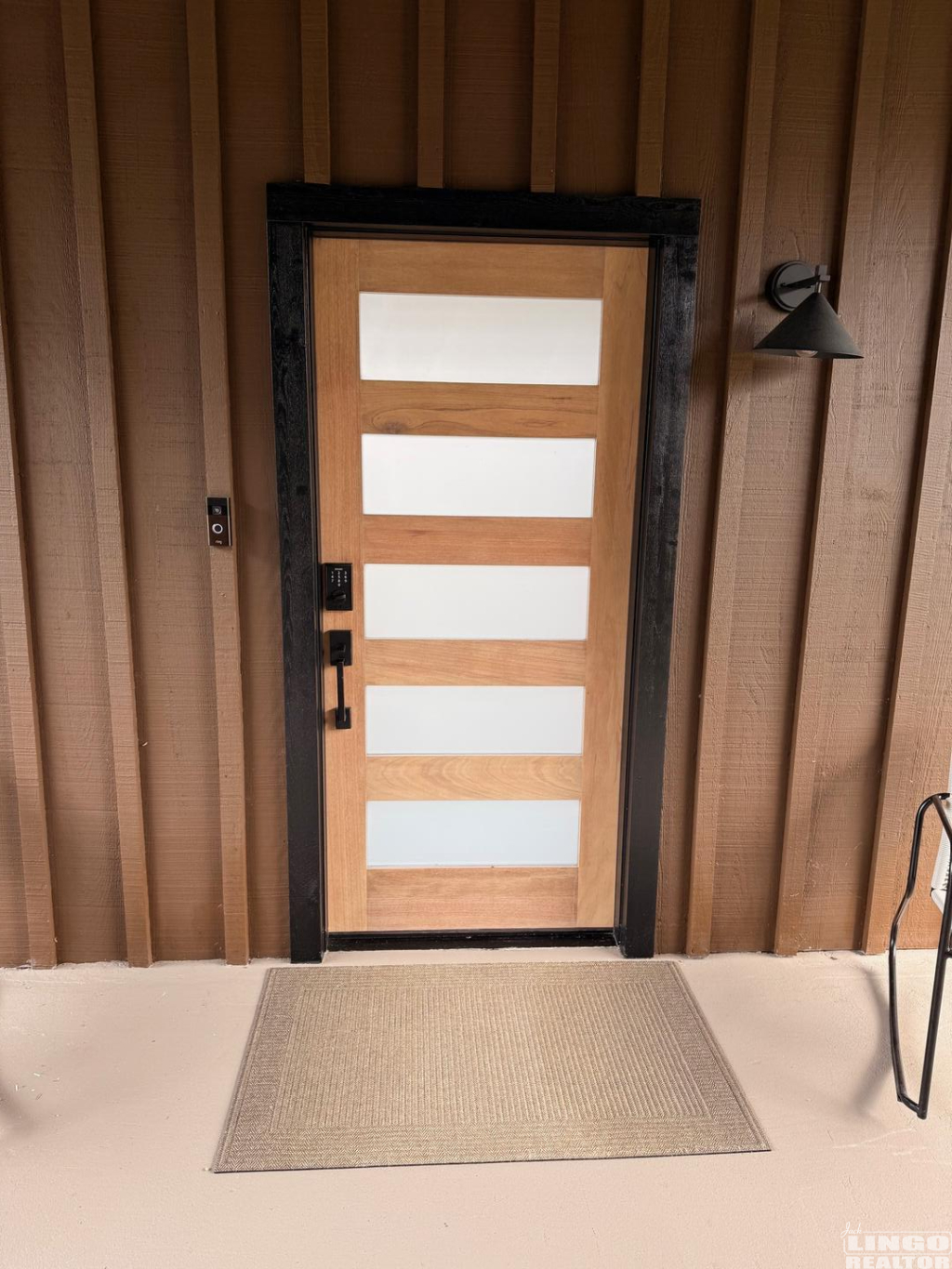 IMG_9759 37 HOLLY ROAD  Rental Property