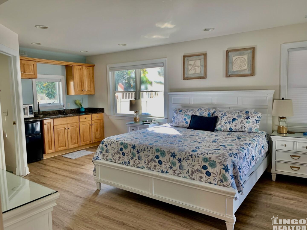 FirstFloorEnsuite 18B CHRISTIAN STREET  Rental Property