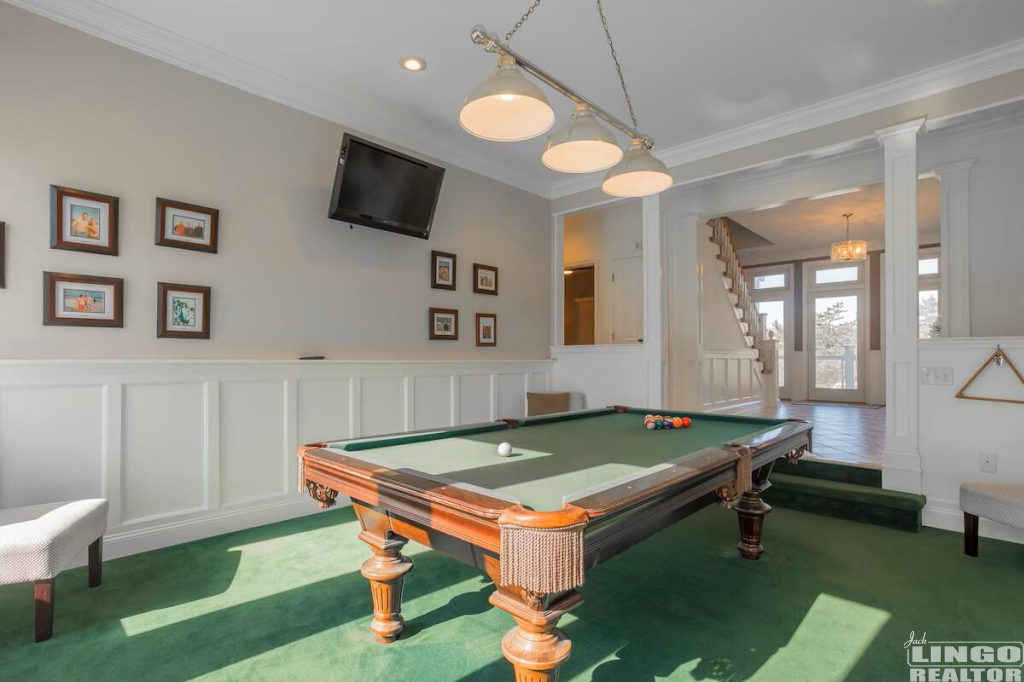 19 16 COLLINS AVENUE Rental Property 19 16 COLLINS AVENUE Rental Property