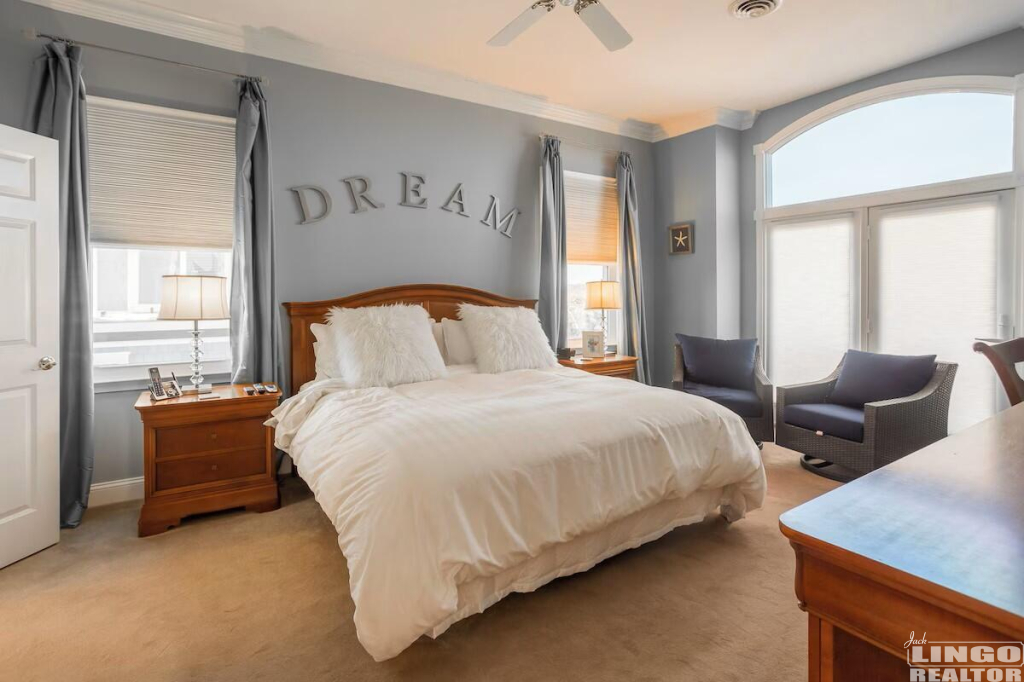 23 16 COLLINS AVENUE Rental Property 23 16 COLLINS AVENUE Rental Property