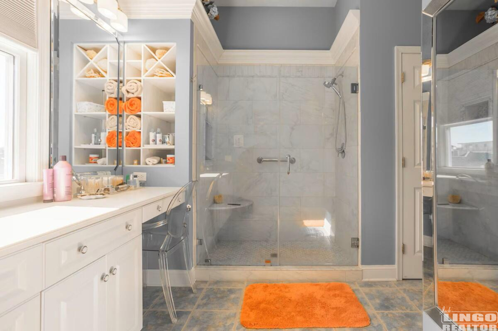 25 16 COLLINS AVENUE Rental Property 25 16 COLLINS AVENUE Rental Property