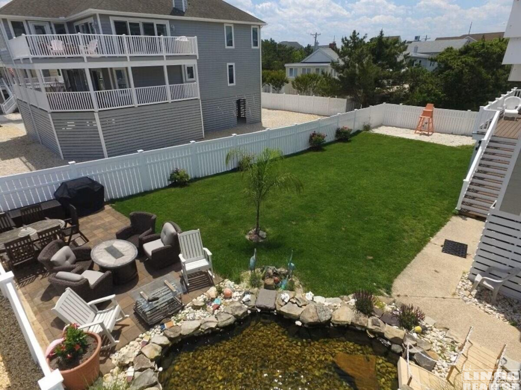 43 16 COLLINS AVENUE Rental Property 43 16 COLLINS AVENUE Rental Property