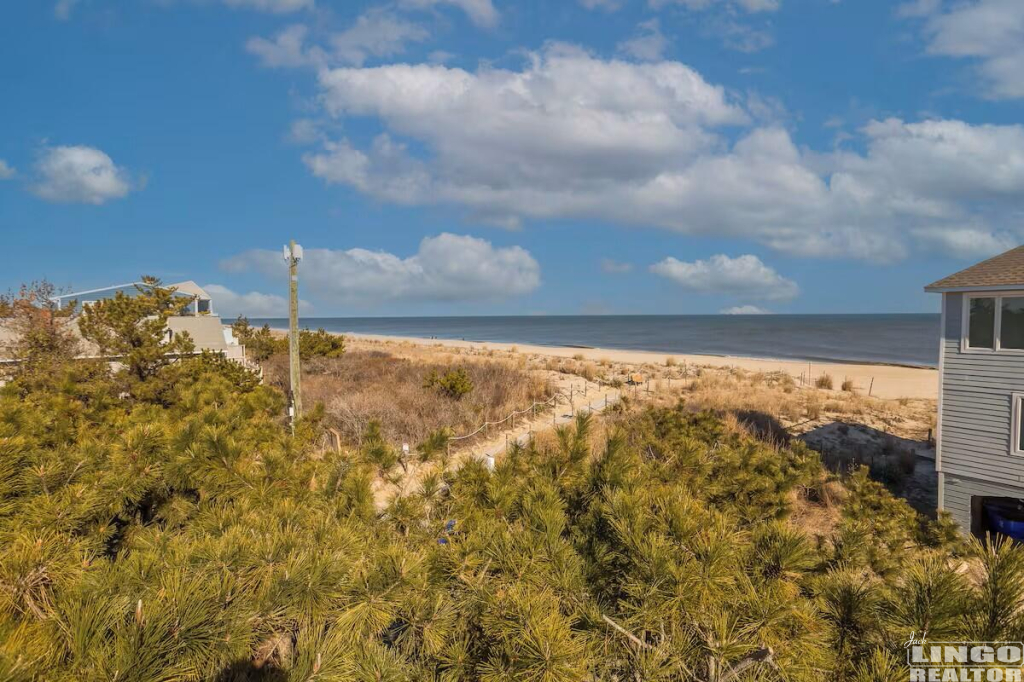 46 16 COLLINS AVENUE Rental Property 46 16 COLLINS AVENUE Rental Property