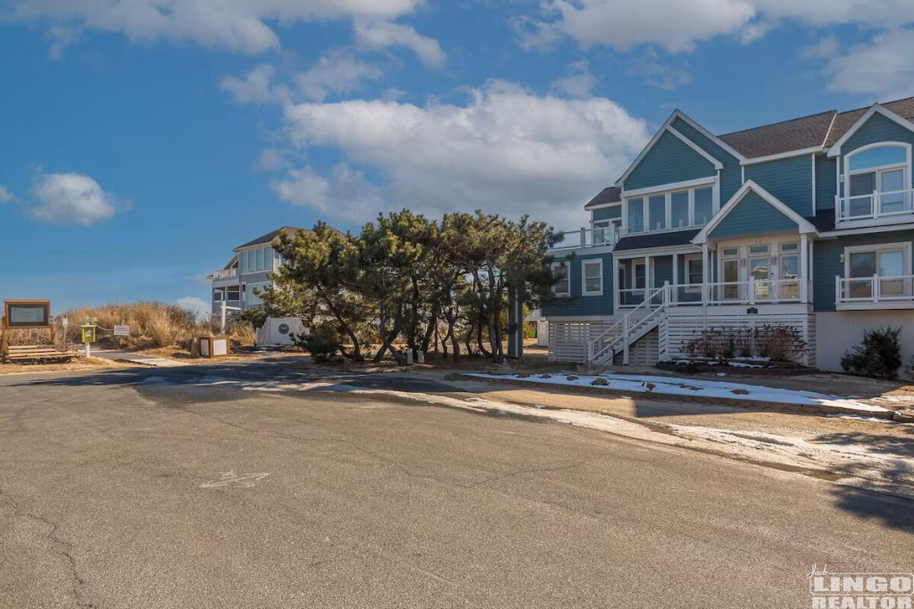 53 16 COLLINS AVENUE Rental Property 53 16 COLLINS AVENUE Rental Property