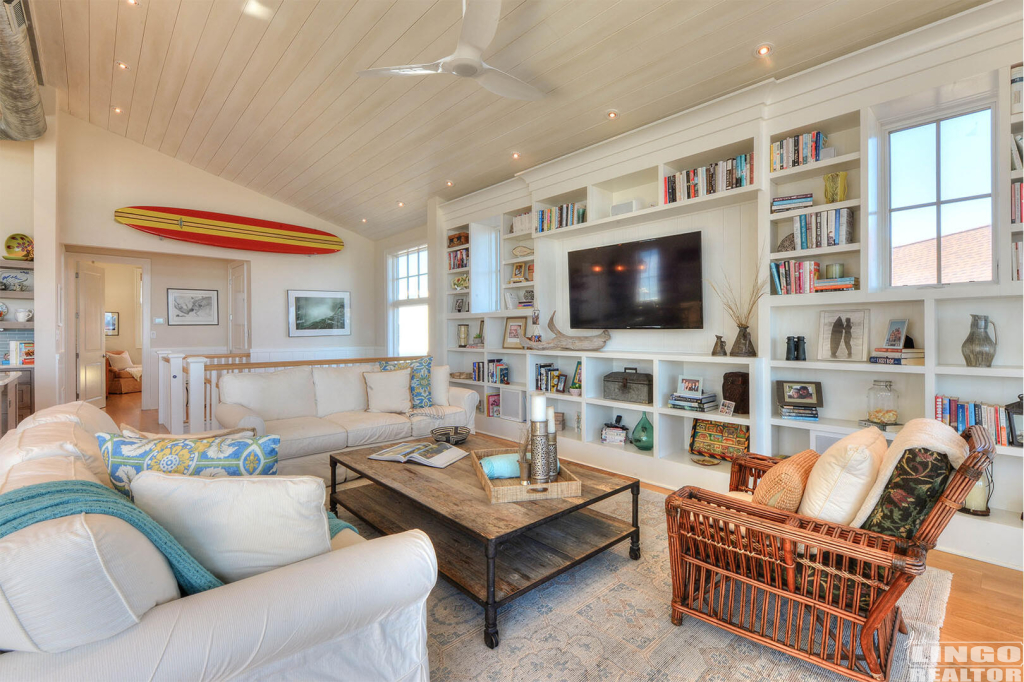 14 3 WEST STREET Rental Property