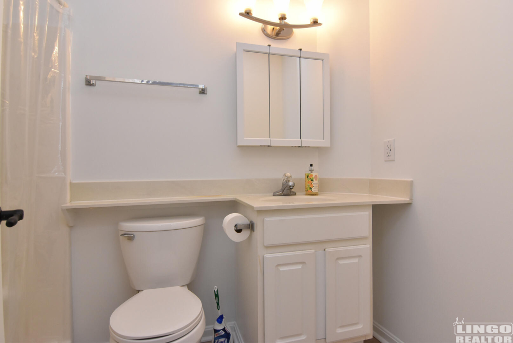 117+Lakeside+Drive_14 117 Lakeside Drive Rental Property