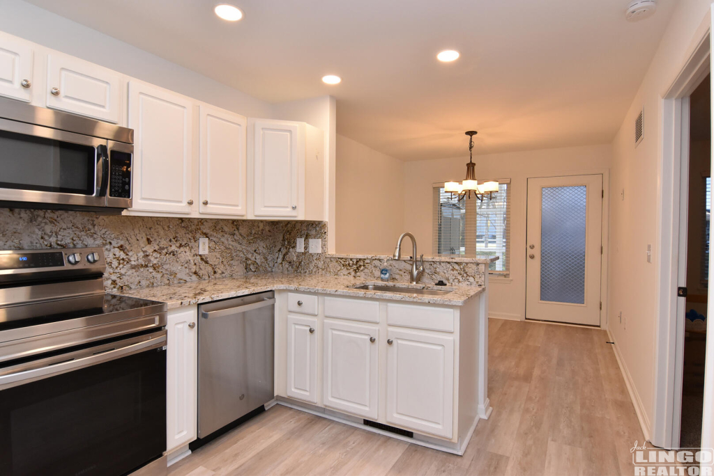 117+Lakeside+Drive_8 117 Lakeside Drive Rental Property